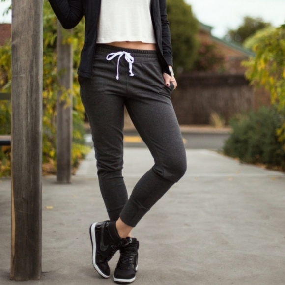 New Nike Force Sky High Top Hidden Wedge Sneakers - Picture 2 of 11